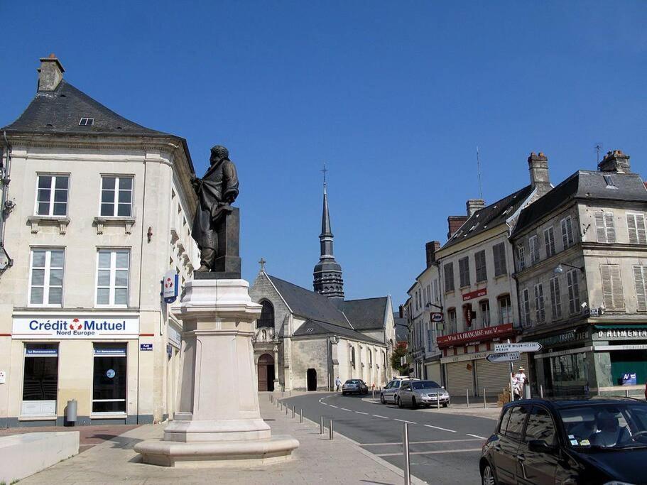 Chez Mily Joli Petit Duplex Plein Centre Villers Cotteret Draps Et Serviettes Fournis Villers-Cotterêts Kültér fotó